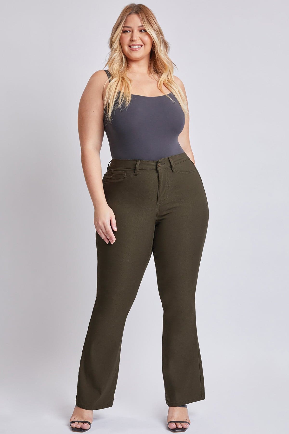 Women's Plus Size Hyperstretch Forever Color Flare Pants