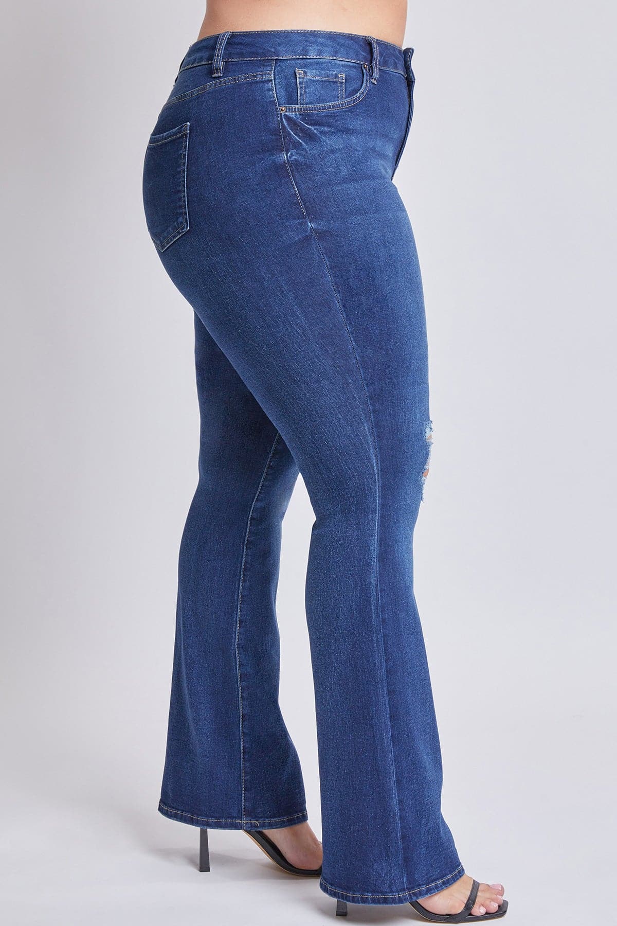 Women's Plus Size Flare Jeans