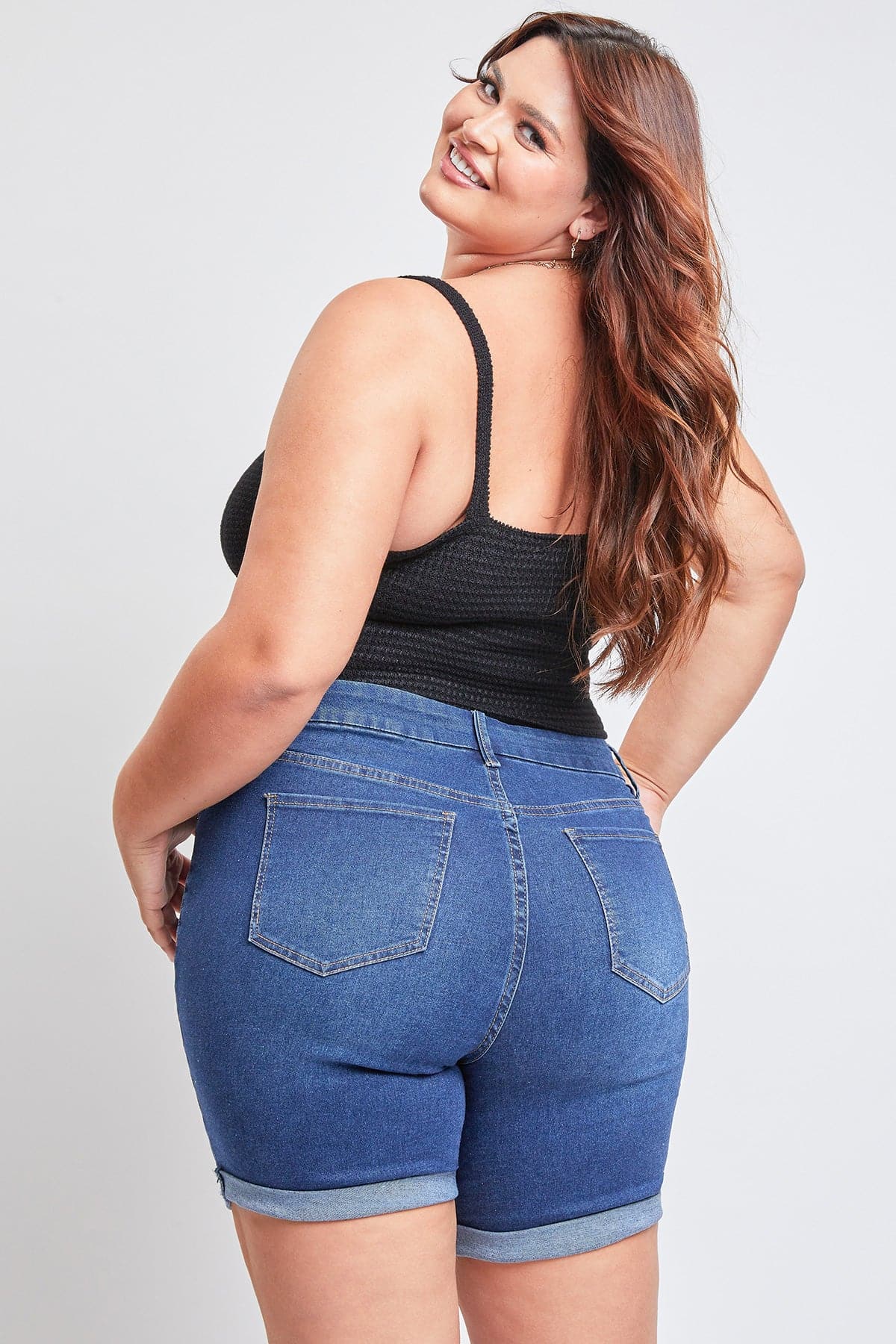 Women's Plus Size Curvy Fit  Shorts With Rolled Cuffs-Sale