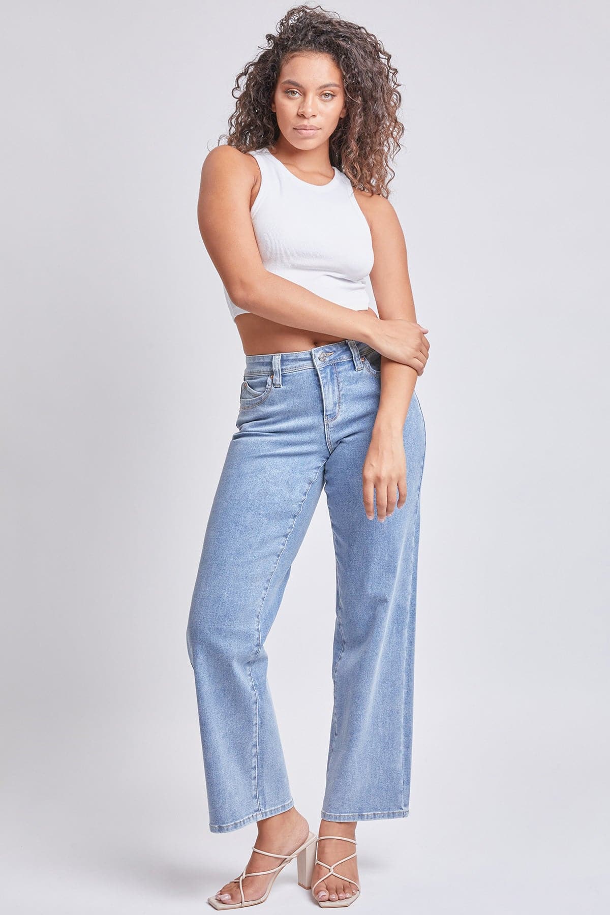 Women’s Sustainable WannaBettaButt Straight Leg Jeans