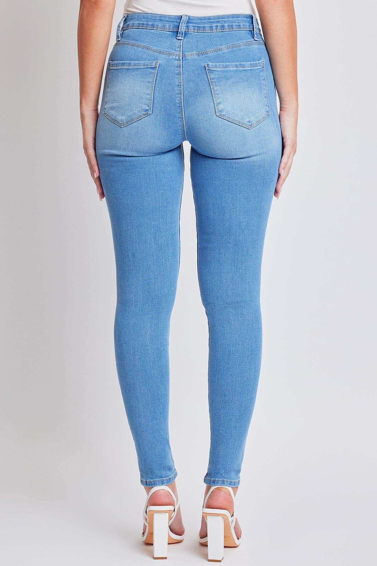 Women's Essential Sustainable Skinny Jeans
