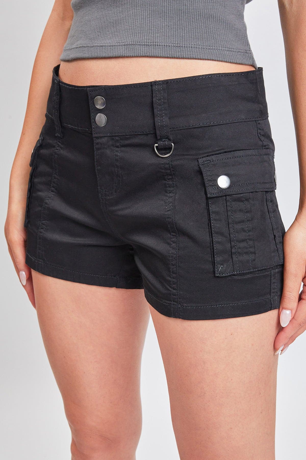 Women's Low Rise Poplin Cargo Shorts
