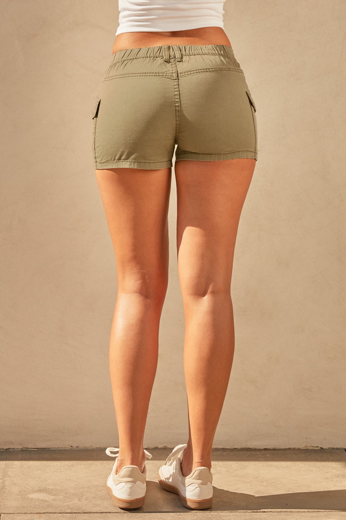 Women's Low Rise Poplin Cargo Shorts
