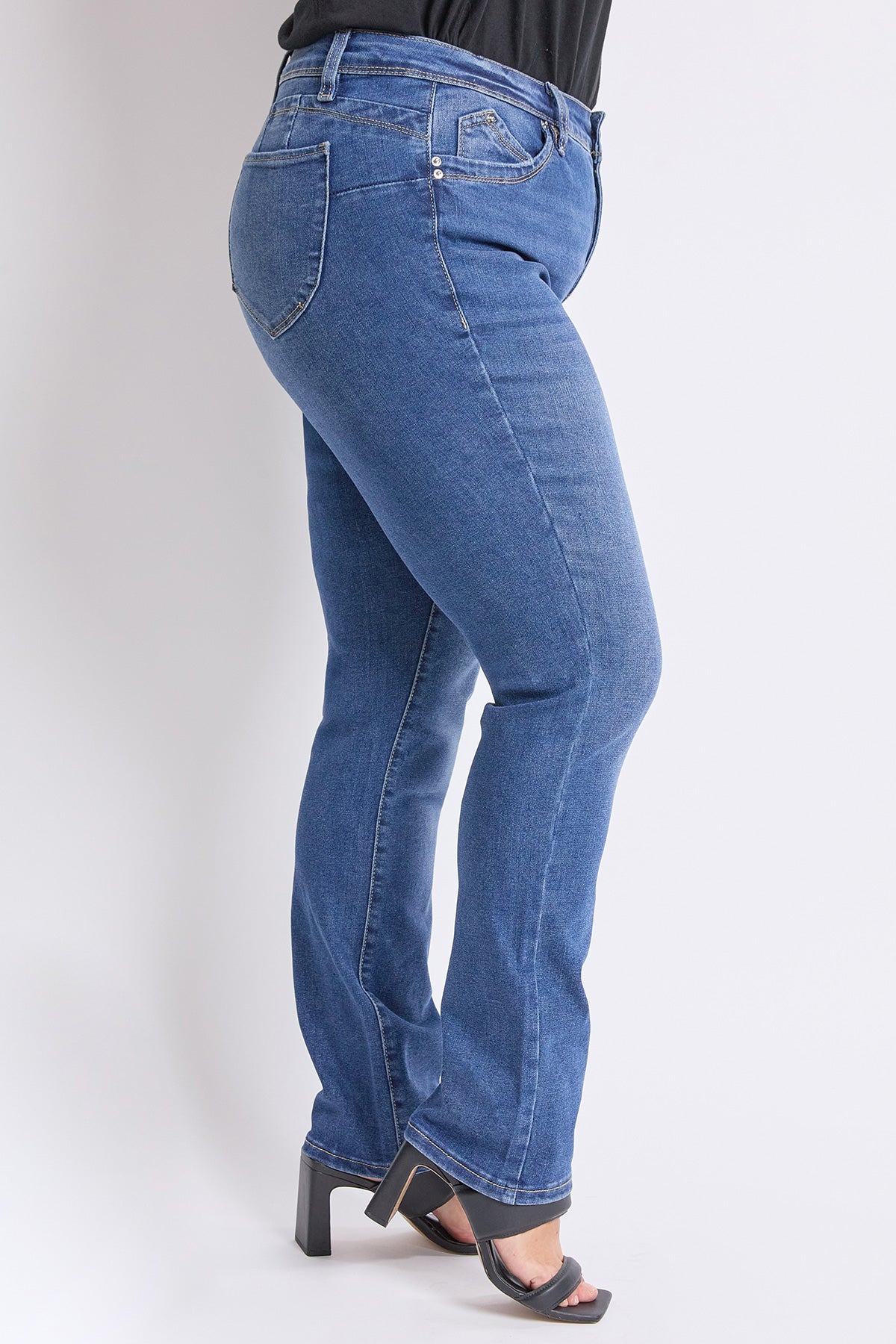 Women's High Rise Curve Confidence WannaBettaButt Straight Leg Jeans