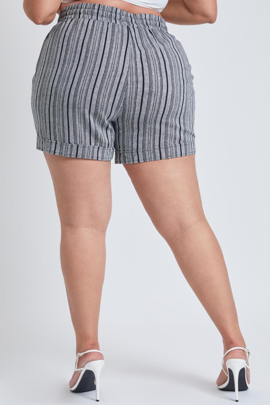 Junior Plus Size Drawstring Waistband Linen Shorts With Porkchop Pockets Es2729Ln