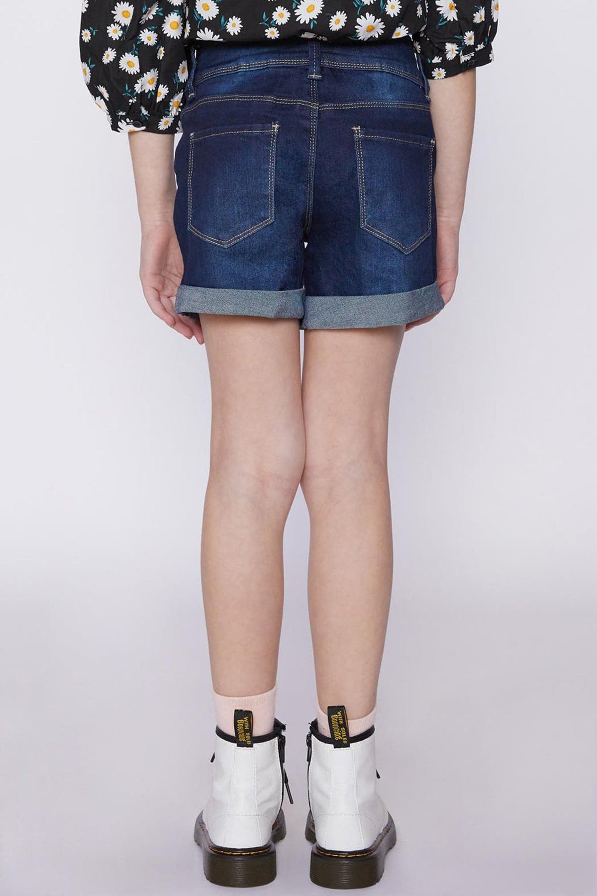 Girls 2 Button Basic Cuffed Shorts Gs61950
