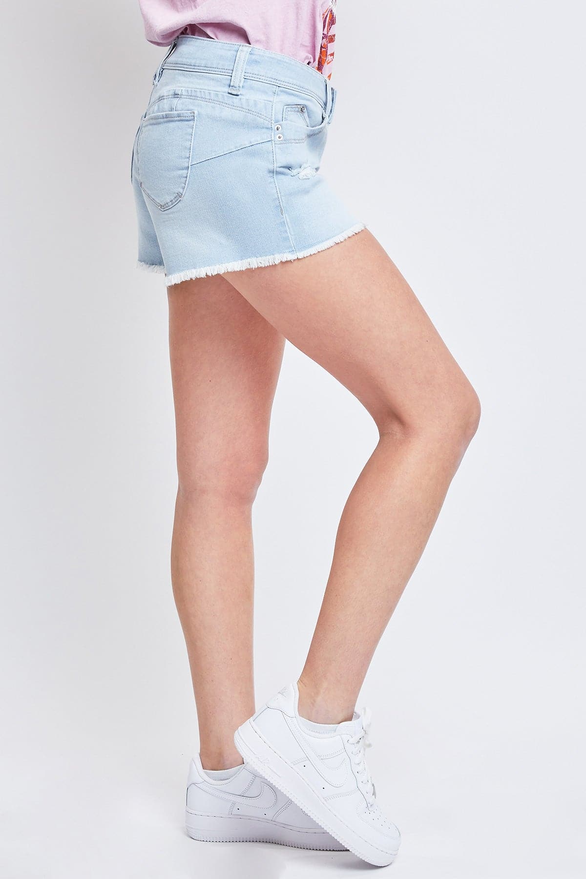 Women's WannaBettaButt Low Rise Frayed Shorts