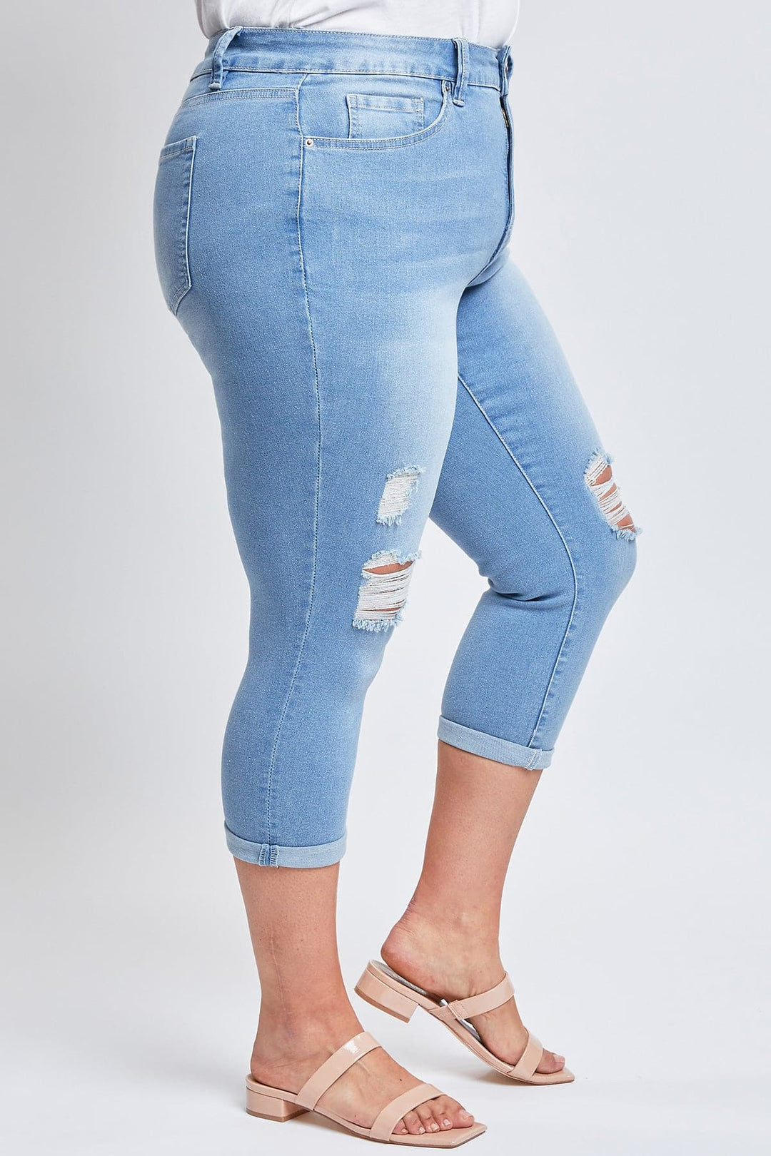 Plus size cuffed capris store